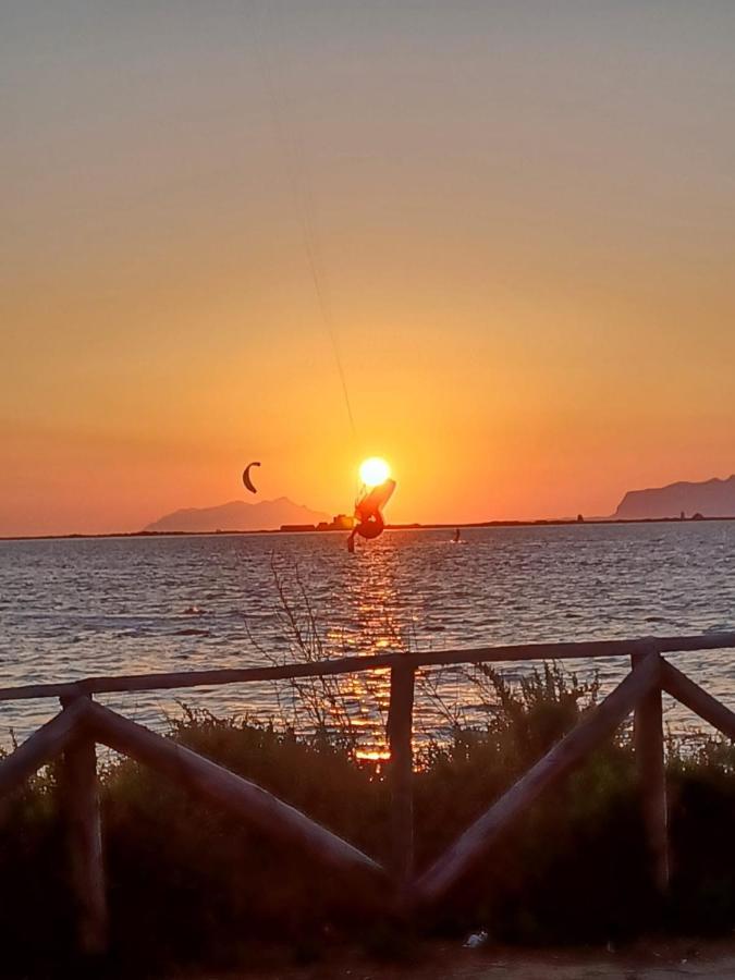 Casa Vacanze Raggio Di Sole Villa Марсала Екстериор снимка